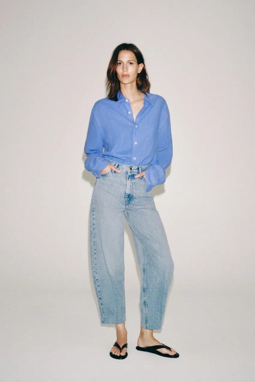 Zara | NEW High Waist Tapered Barrel Style in Baby Blue Jeans Preppy Casual Sz 0